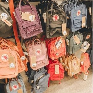 ISO FJALLRAVEN KANKEN NOT FOR SALE